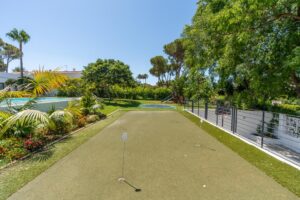 6 bedroom villa in guadalmina baja marbella (16)