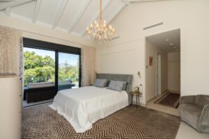 6 bedroom villa in guadalmina baja marbella (49)