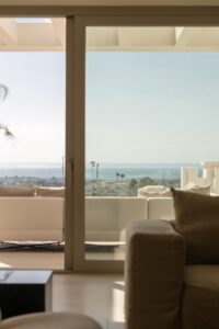 duplex penthouse with panoramic sea views in marbella (29)