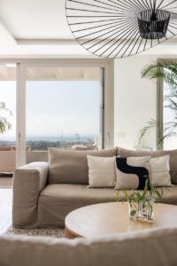 duplex penthouse with panoramic sea views in marbella (30)