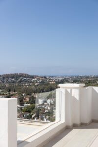 duplex penthouse with panoramic sea views in marbella (42)