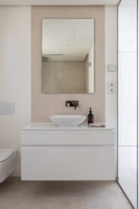 duplex penthouse with panoramic sea views in marbella (44)