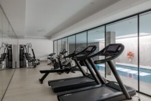 duplex penthouse with panoramic sea views in marbella (45)