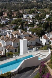 duplex penthouse with panoramic sea views in marbella (48)