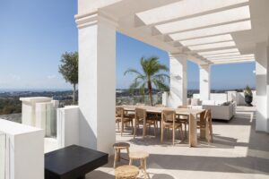 duplex penthouse with panoramic sea views in marbella (56)