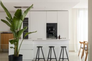 duplex penthouse with panoramic sea views in marbella (77)