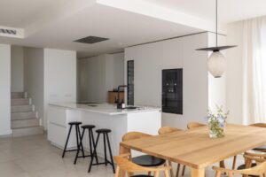 duplex penthouse with panoramic sea views in marbella (80)