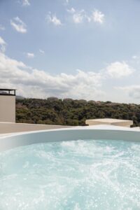 duplex penthouse with panoramic sea views in marbella (9)