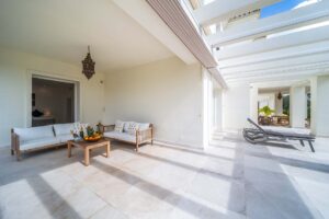 property, luxury rentals