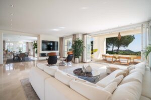 property, luxury rentals