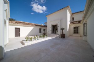 property, luxury rentals
