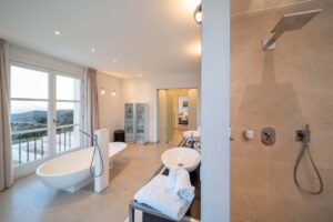 property, luxury rentals