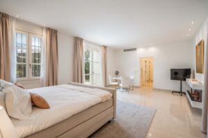 property, luxury rentals