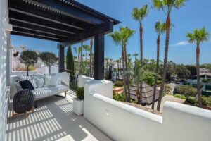 Terrace - 3 Bedroom Townhouse in Puente Romano, Marbella - Gazania 31
