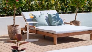 Benalus 4-Bed Duplex Apertment with 24/7 Security in Golden Mile, Marbella