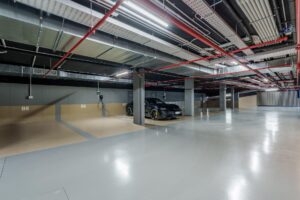 Benalus 4-Bed Duplex Apertment with 24/7 Security in Golden Mile, Marbella