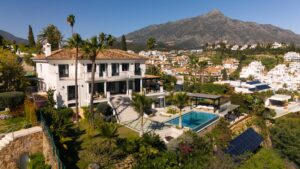 Luxury Villa Los Naranjos, Nueva Andalucía, Marbella, Spain (4)