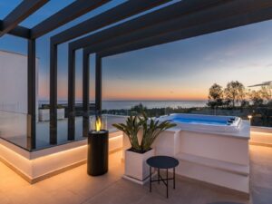 Villa Las Vistas - Rooftop at Night