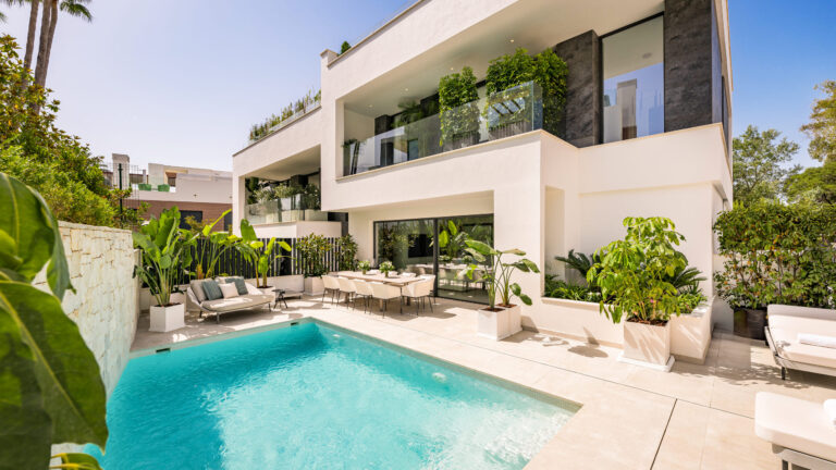 Villa Las Vistas - Outdoor with pool