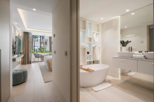 Granado 1.2 - Master Bathroom