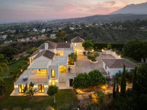Villa Siempre Viva - Exterior at Dusk