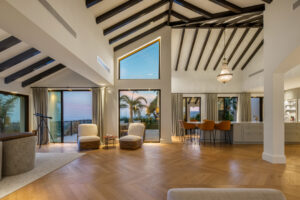 Villa Siempre Viva - Lounge at Dusk