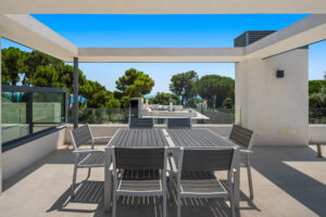 Villa La Carolina Dining